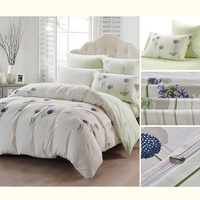 Постельное белье "Karteks" печатный рисунок KB-427 в коробке Сатин (Евро)